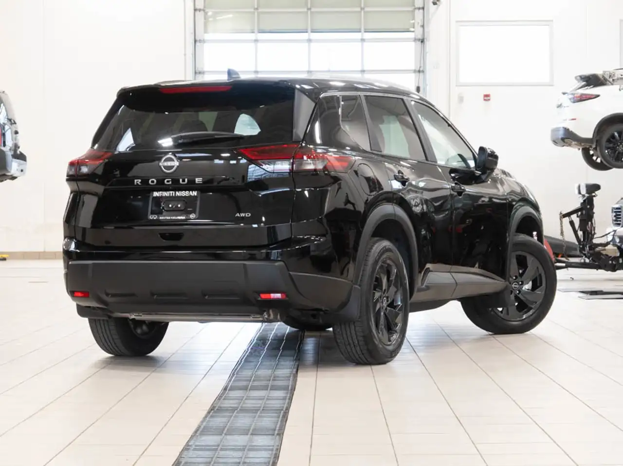 Nissan Rogue снимка Nissan Rogue