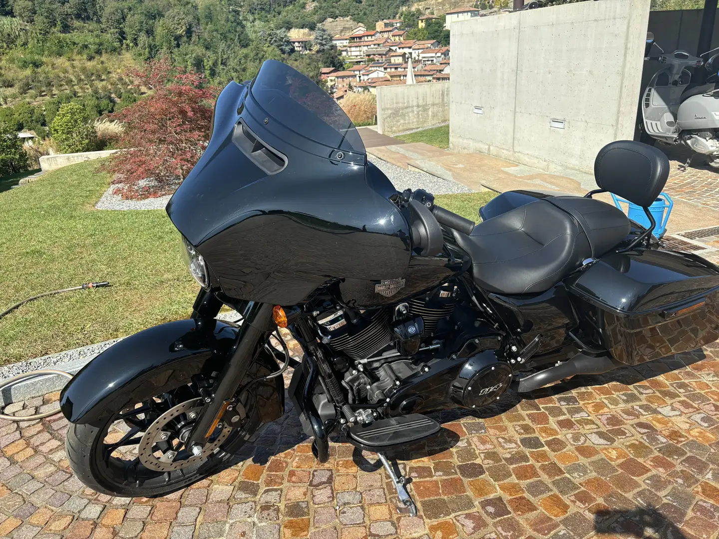Harley-Davidson Street Glide 114 - 1