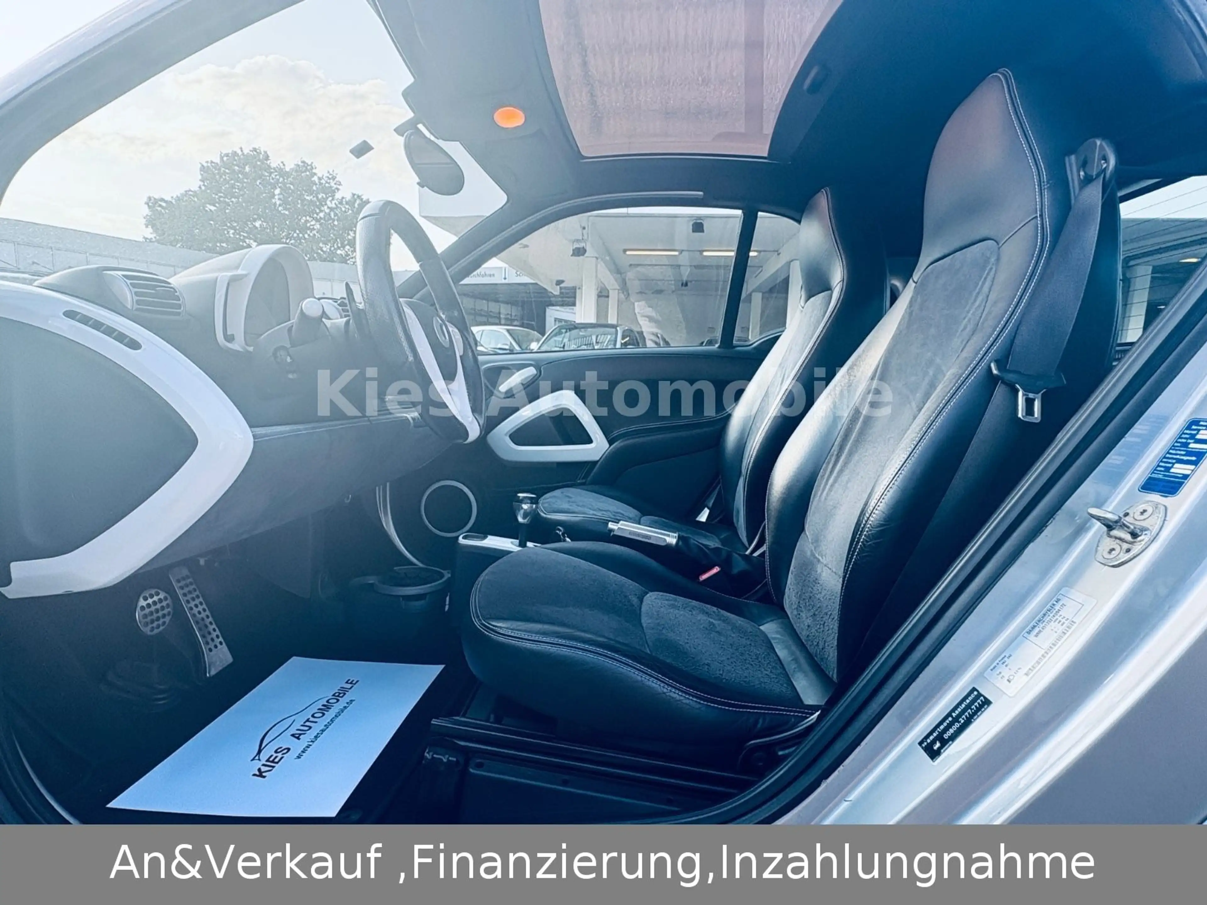 smart forTwo Pulse AUTOM/SITZH/PANO/KLIMA/LEDER/TÜV — photo 15