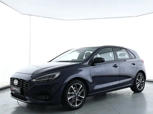Hyundai I30 view 3