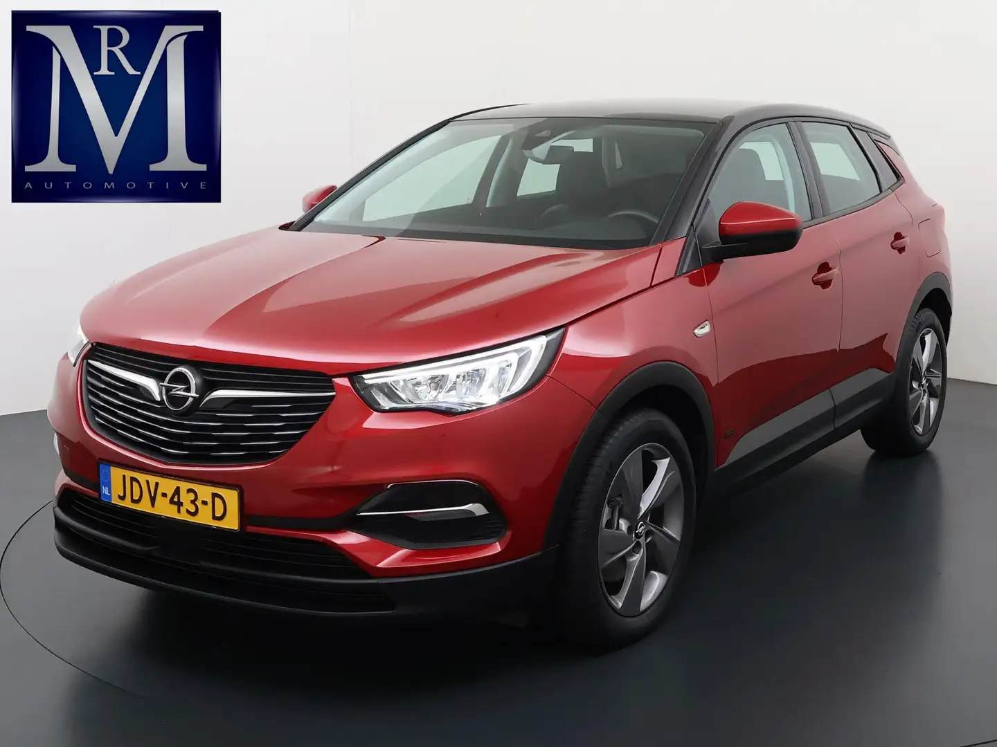 Opel Grandland X 1.6 Turbo Hybrid Business Edition VAN: €27.900,- V Rood - 1