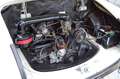 Volkswagen Karmann Ghia Weiß - thumbnail 29