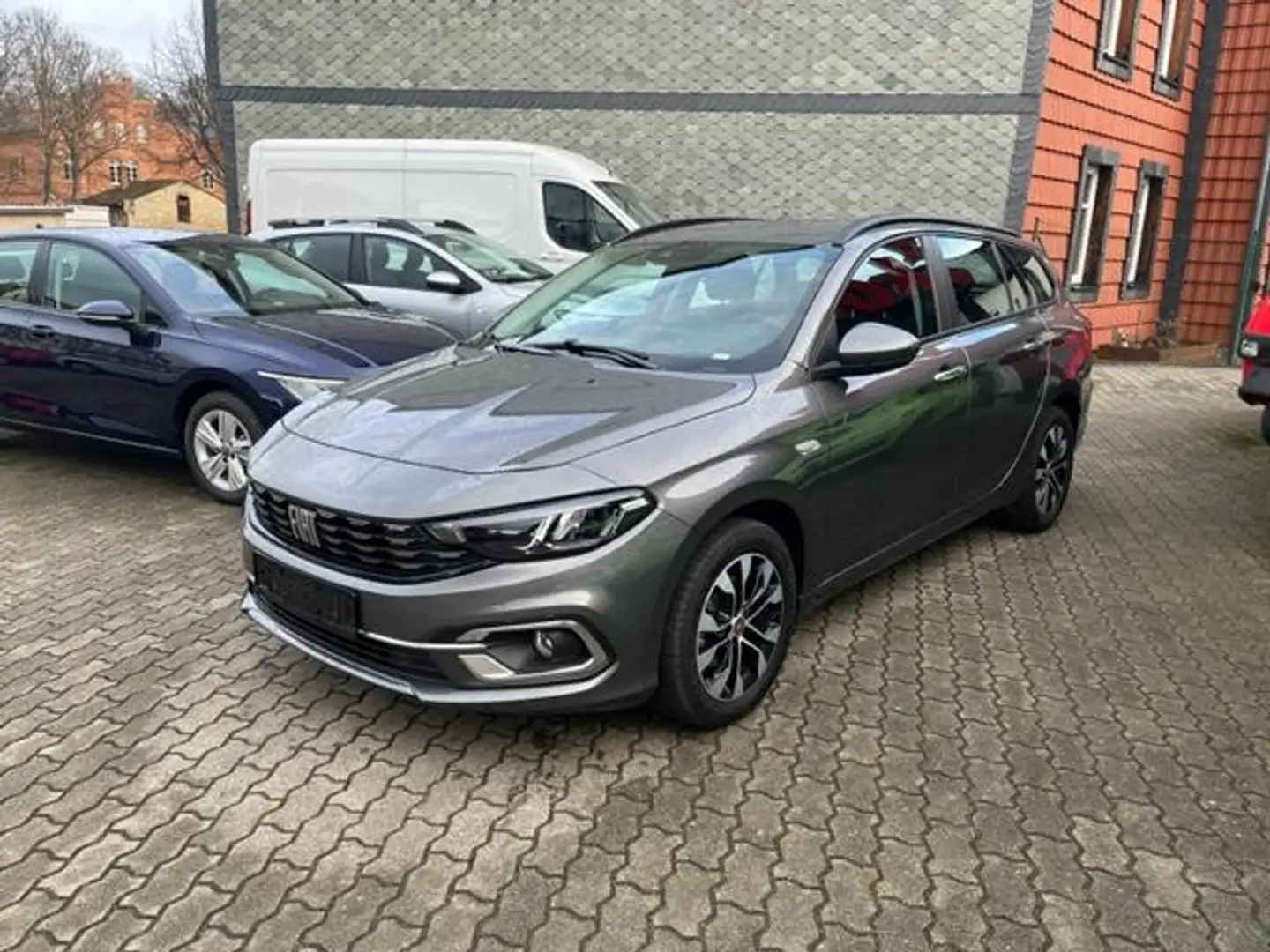 Fiat Tipo SW 1.5 MHEV DCT CITY LIFE+HYBRID+LED+LM+DAB Grau - 2