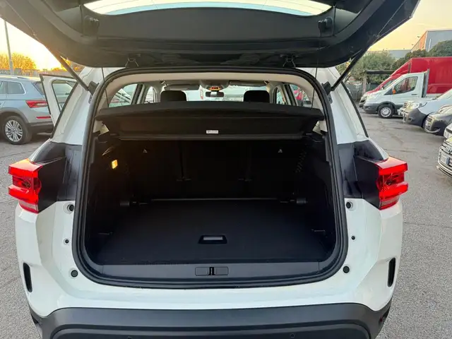 Citroen C5 Aircross view 15