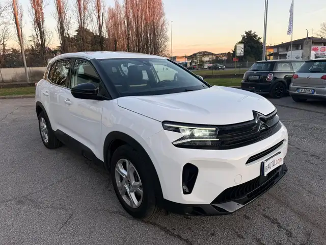 Citroen C5 Aircross view 6