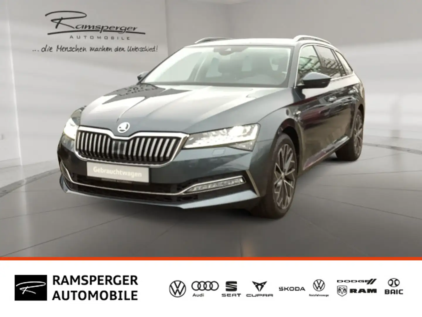 Skoda Superb Combi 2.0 TSI DSG 4x4 L&K AHK ACC LED Nav Grau - 1