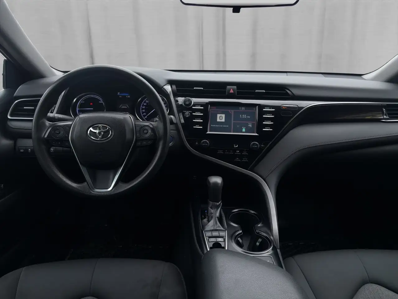 Toyota Camry photo Toyota Camry