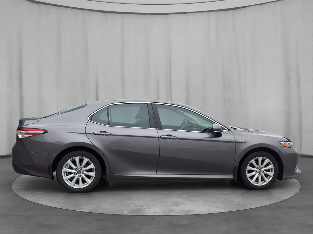 Toyota Camry photo Toyota Camry