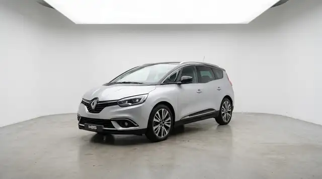 Renault Grand Scenic *INITIAL *AUTO *7 PLACES *BOSS *PANO *CUIR *CAMERA