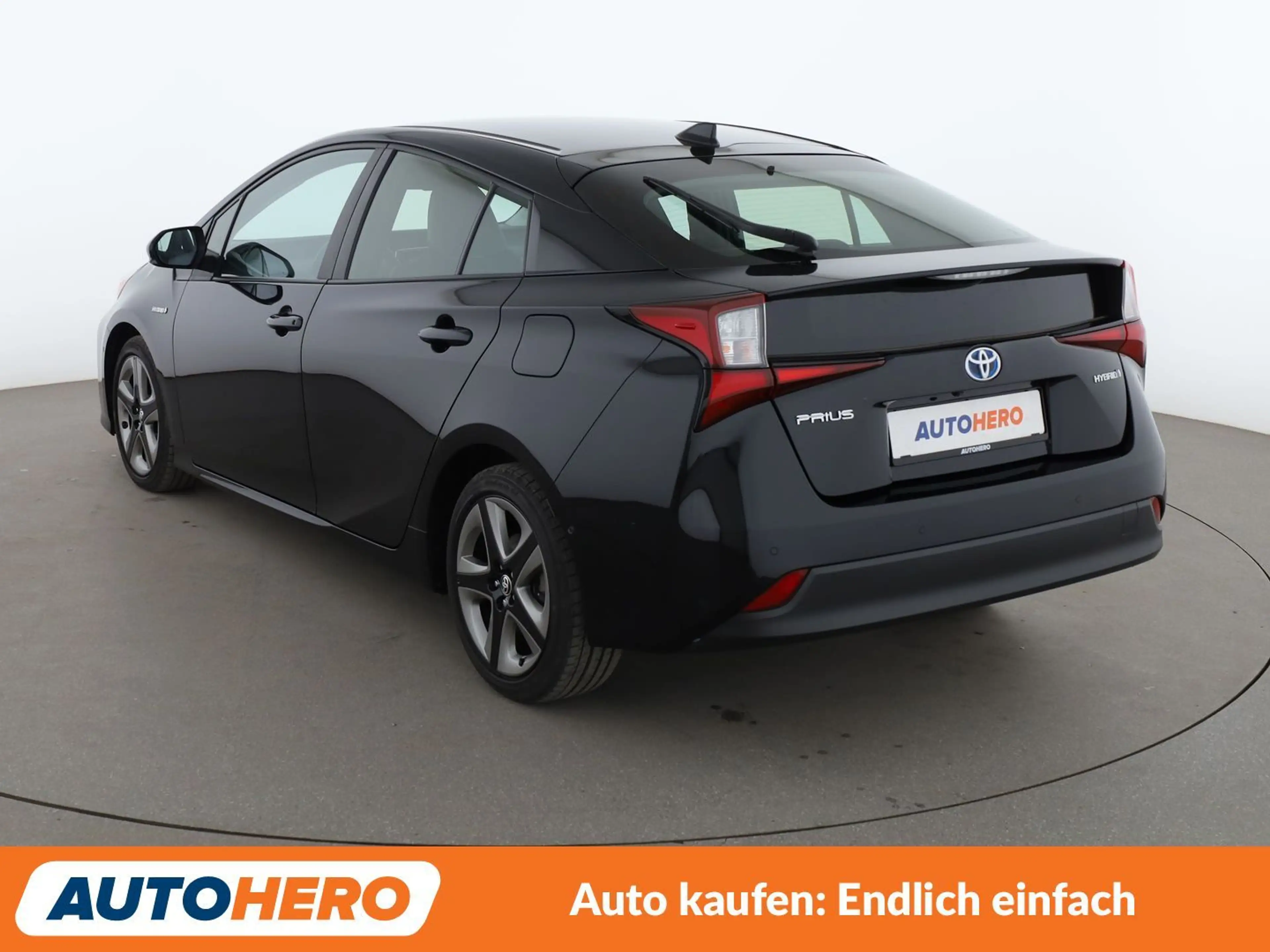 Toyota Prius 1.8 Executive Aut.*NAVI*BiLED*CAM*ACC*SHZ* — photo 4