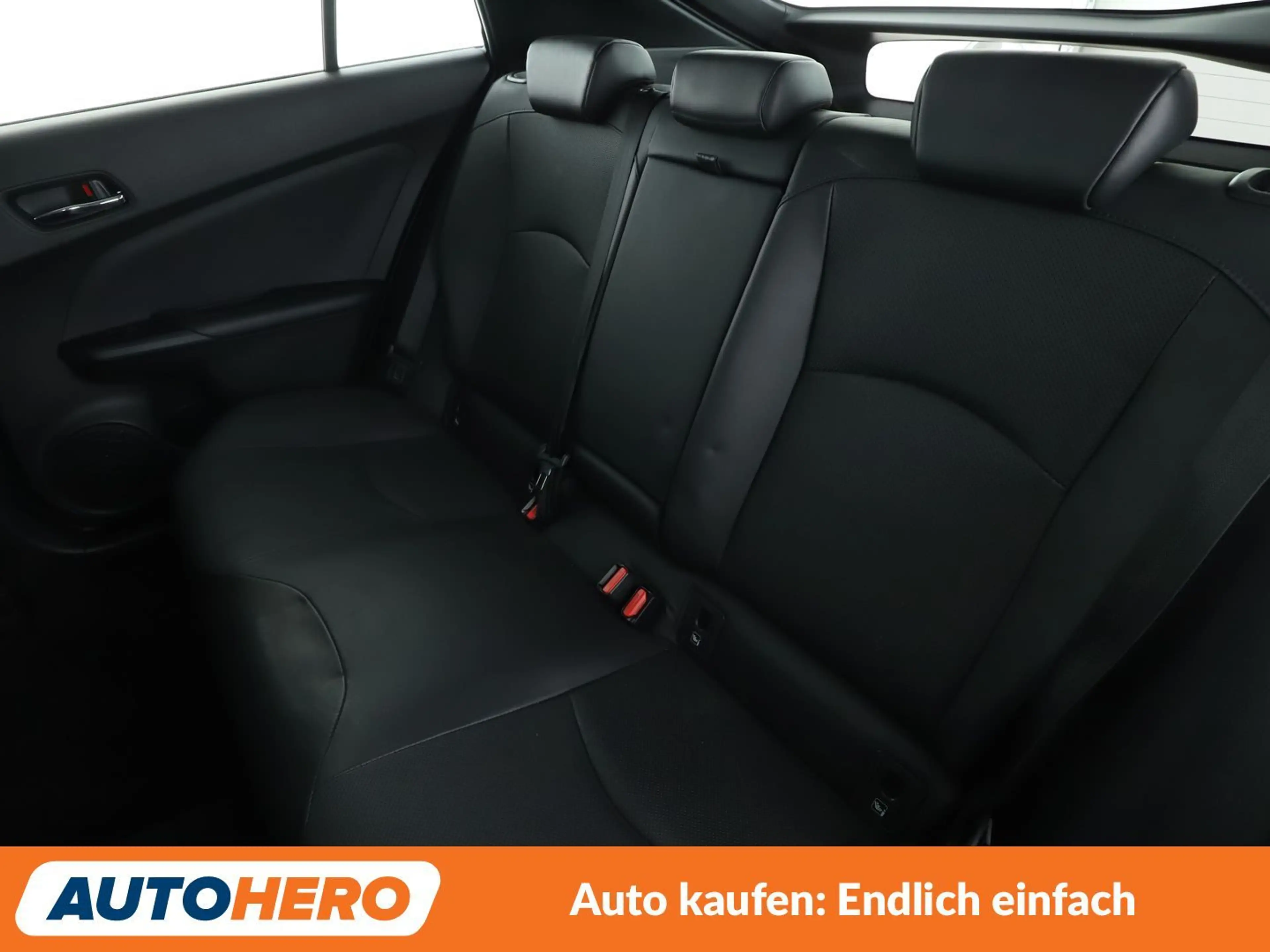 Toyota Prius 1.8 Executive Aut.*NAVI*BiLED*CAM*ACC*SHZ* — photo 14