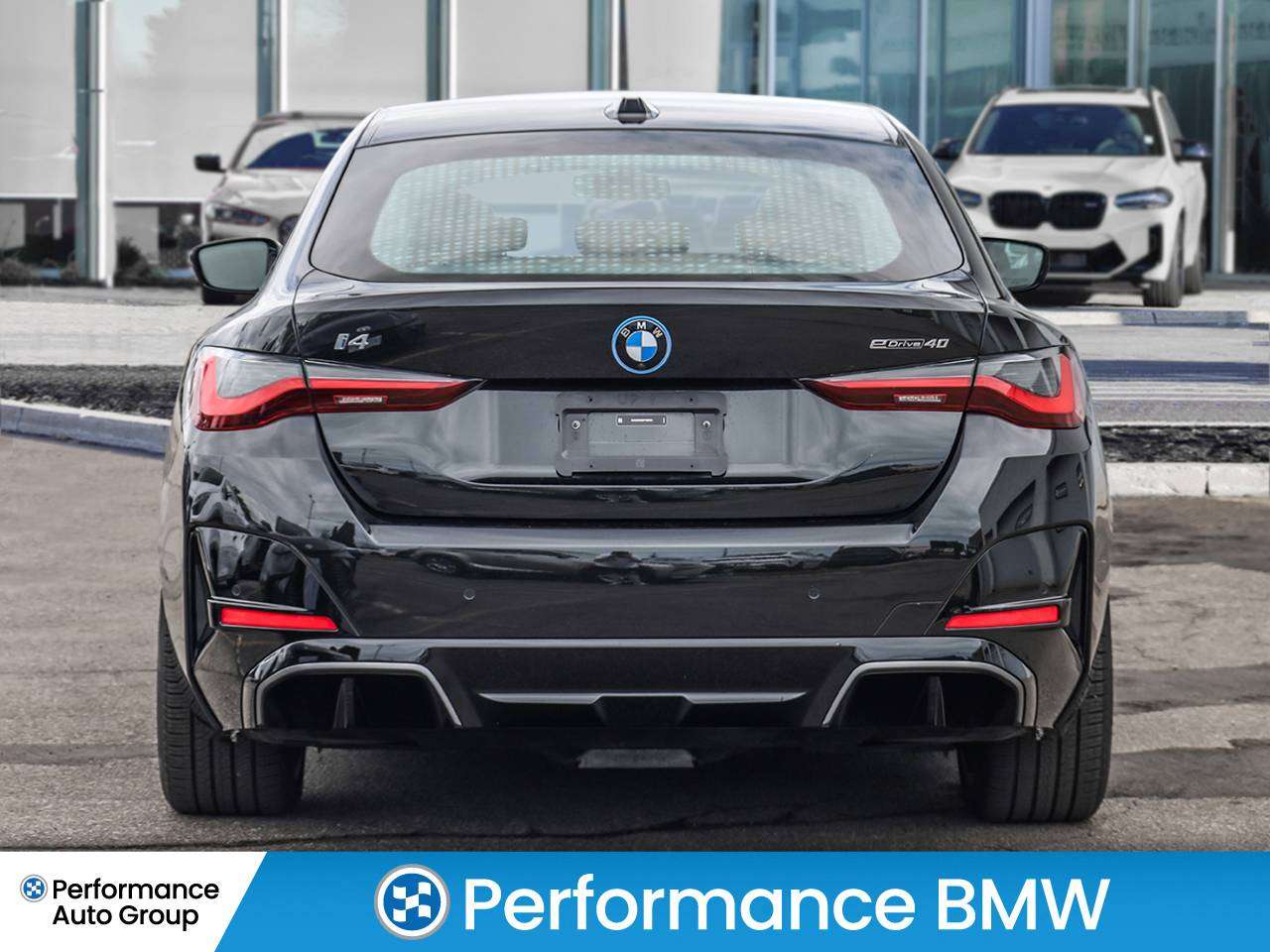 2025 BMW i4 eDrive40 Gran Coupe-M Sport- Only 10,161km — снимка 1