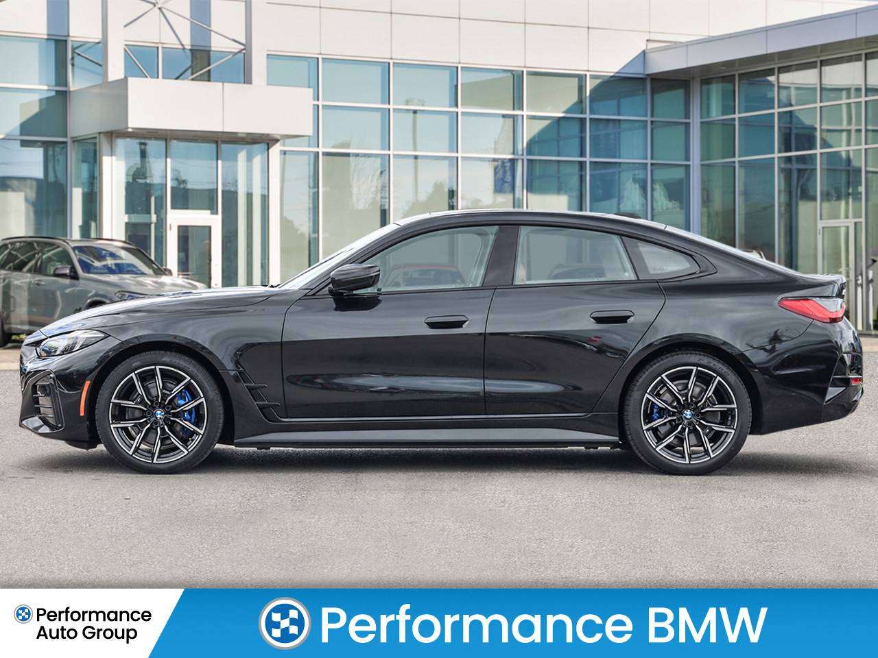 2025 BMW i4 eDrive40 Gran Coupe-M Sport- Only 10,161km — снимка 1