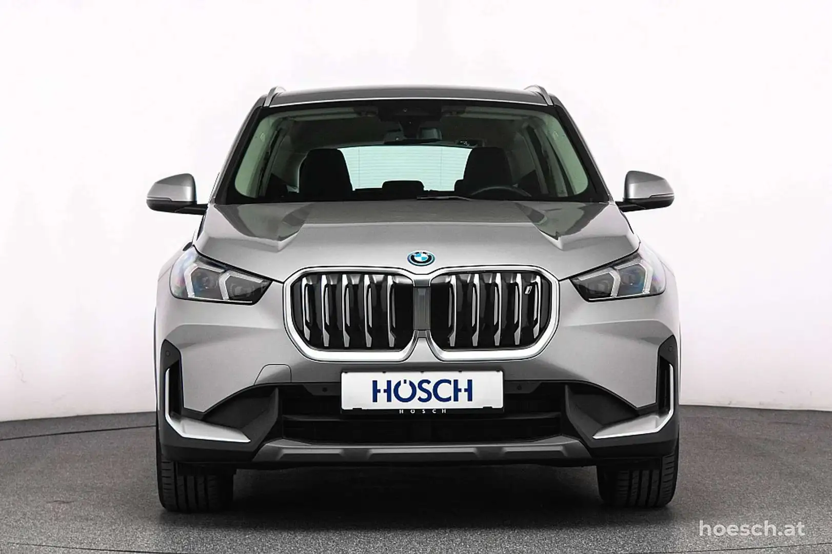 BMW iX1 xDrive30 PREMIUM 18er TOP-ANGEBOT + + Argent - 2