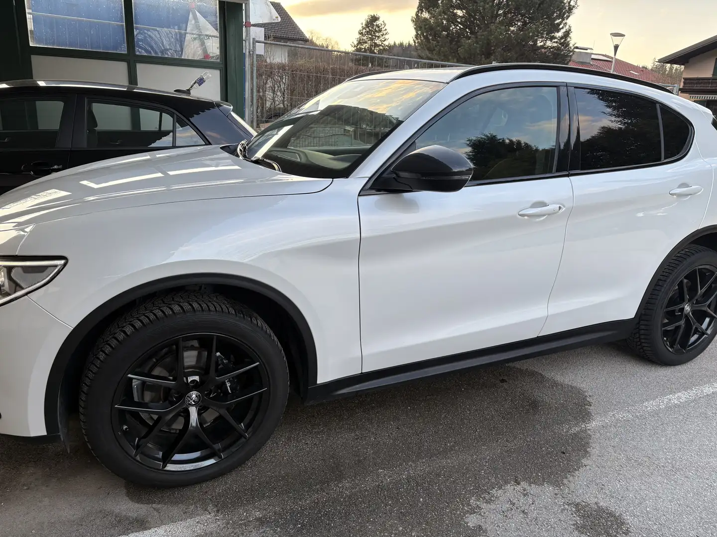 Alfa Romeo Stelvio B-Tech 2,0 ATX AWD - 2