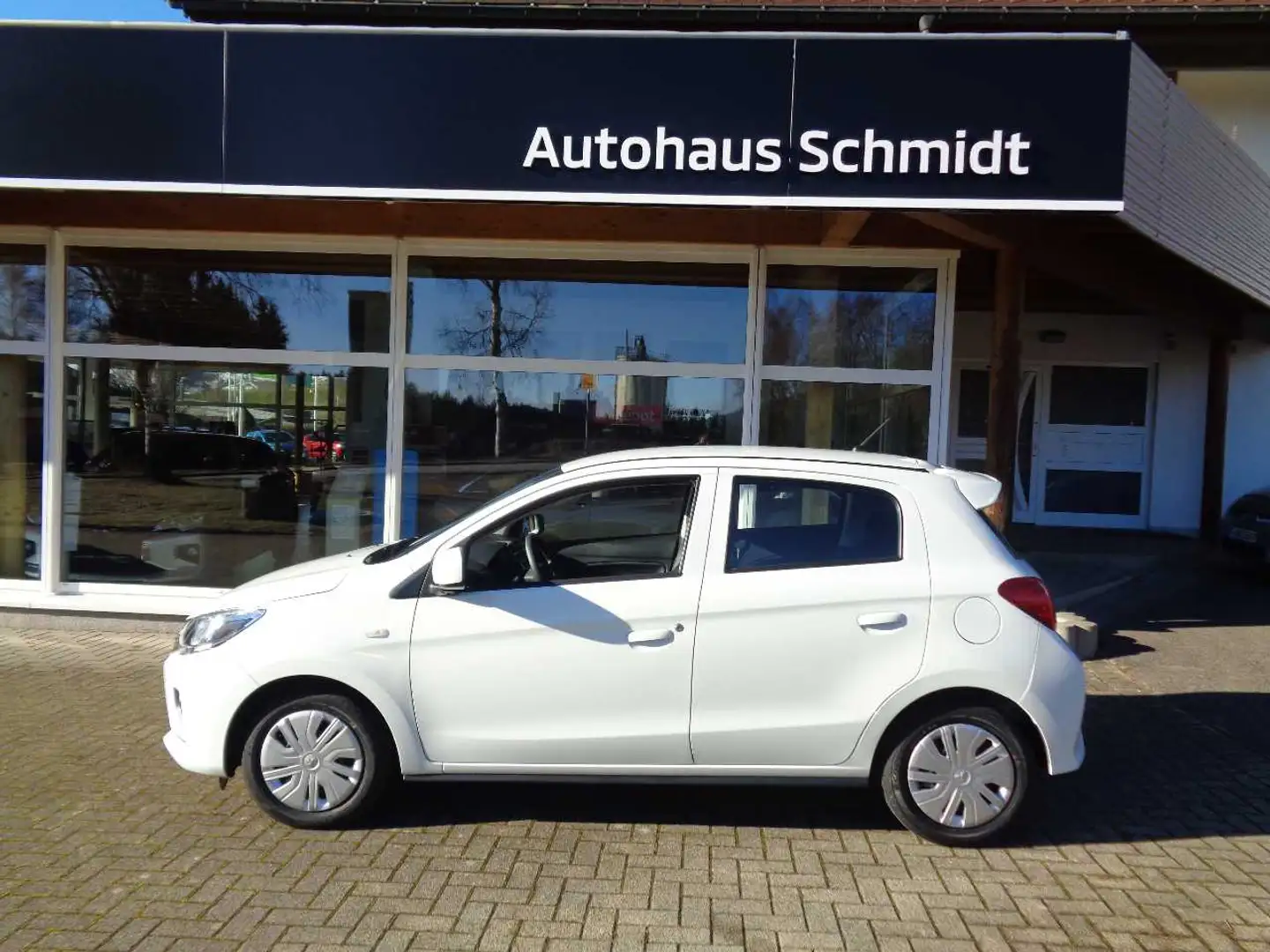 Mitsubishi Space Star Select 1.2 MIVEC 5-Gang Blanc - 1