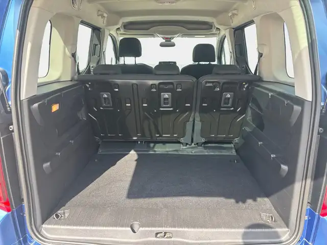 Opel Combo-E Life view 11