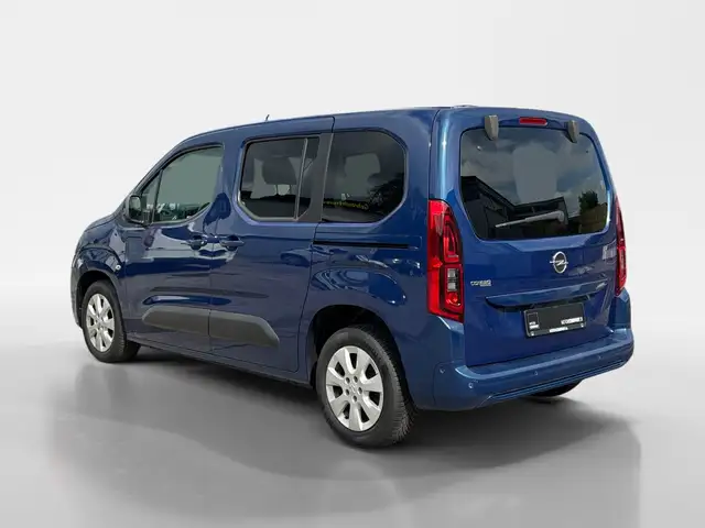 Opel Combo-E Life view 4