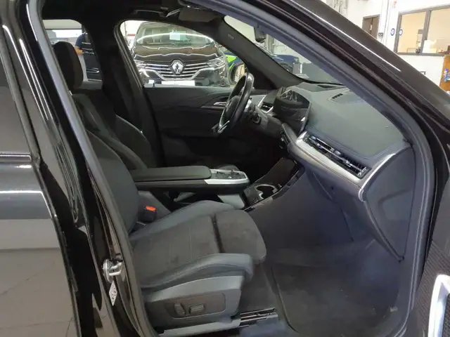 BMW X1 view 8