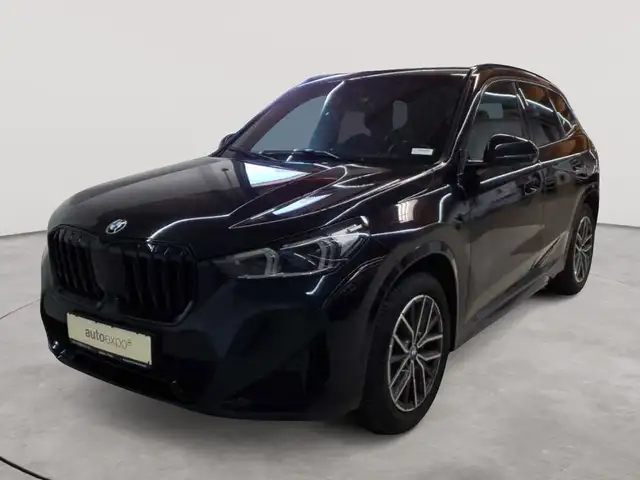 BMW X1 view 2
