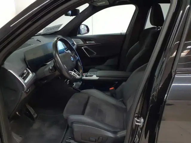 BMW X1 view 7