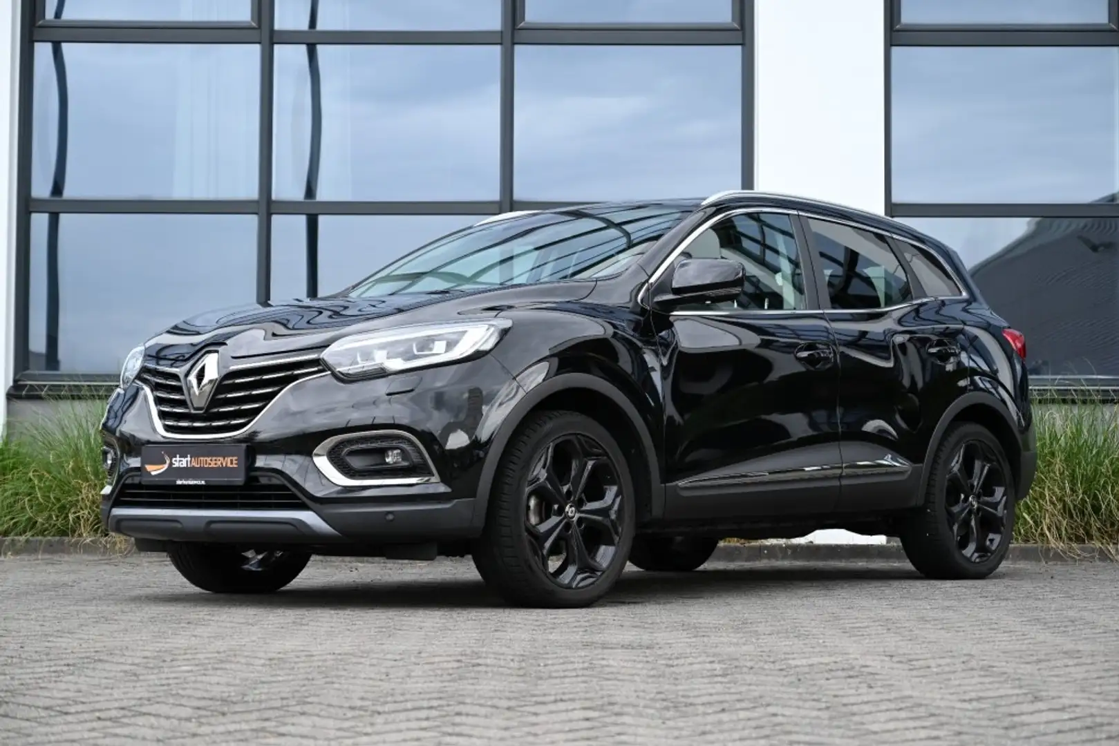 Renault Kadjar Black Edition 1.3 Pano  BOSE  CarPlay Zwart - 1