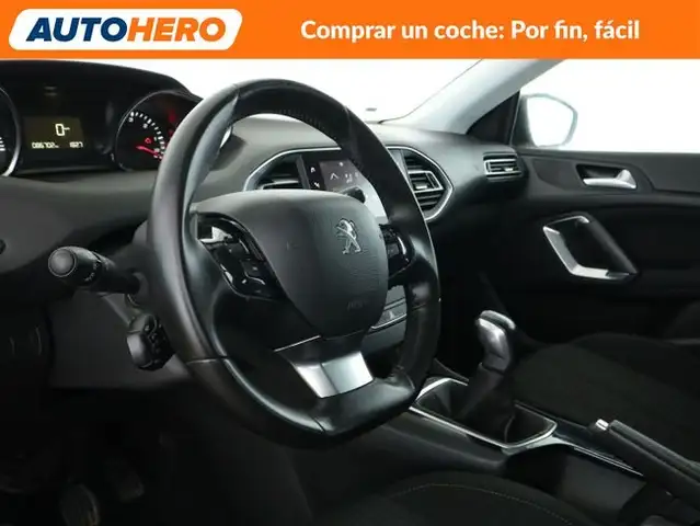 Peugeot 308 view 12