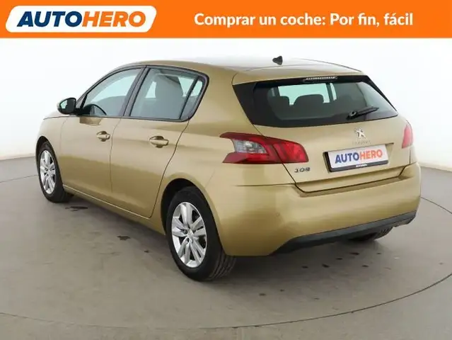 Peugeot 308 view 4