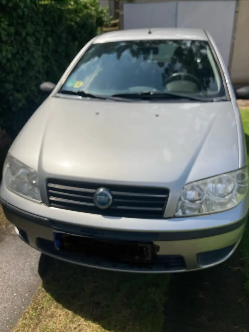 Fiat Punto 1.2 8V - 1