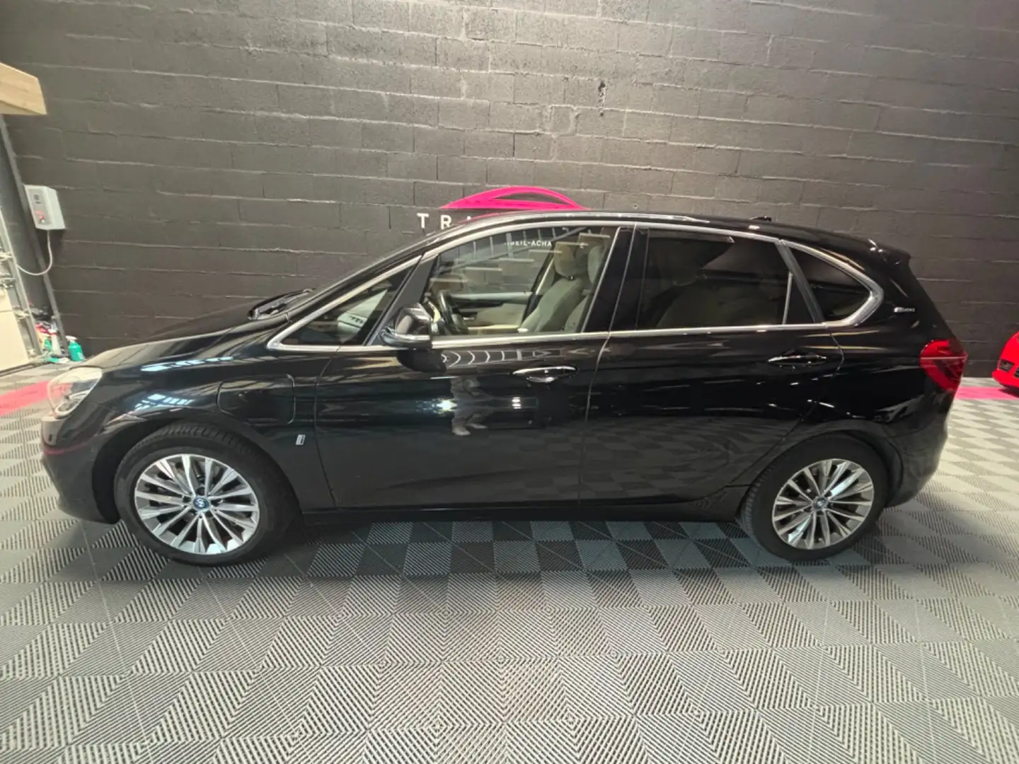 BMW Luxury Schwarz - 2