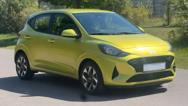 Hyundai I10 view 3