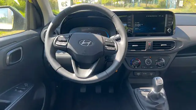 Hyundai I10 view 14