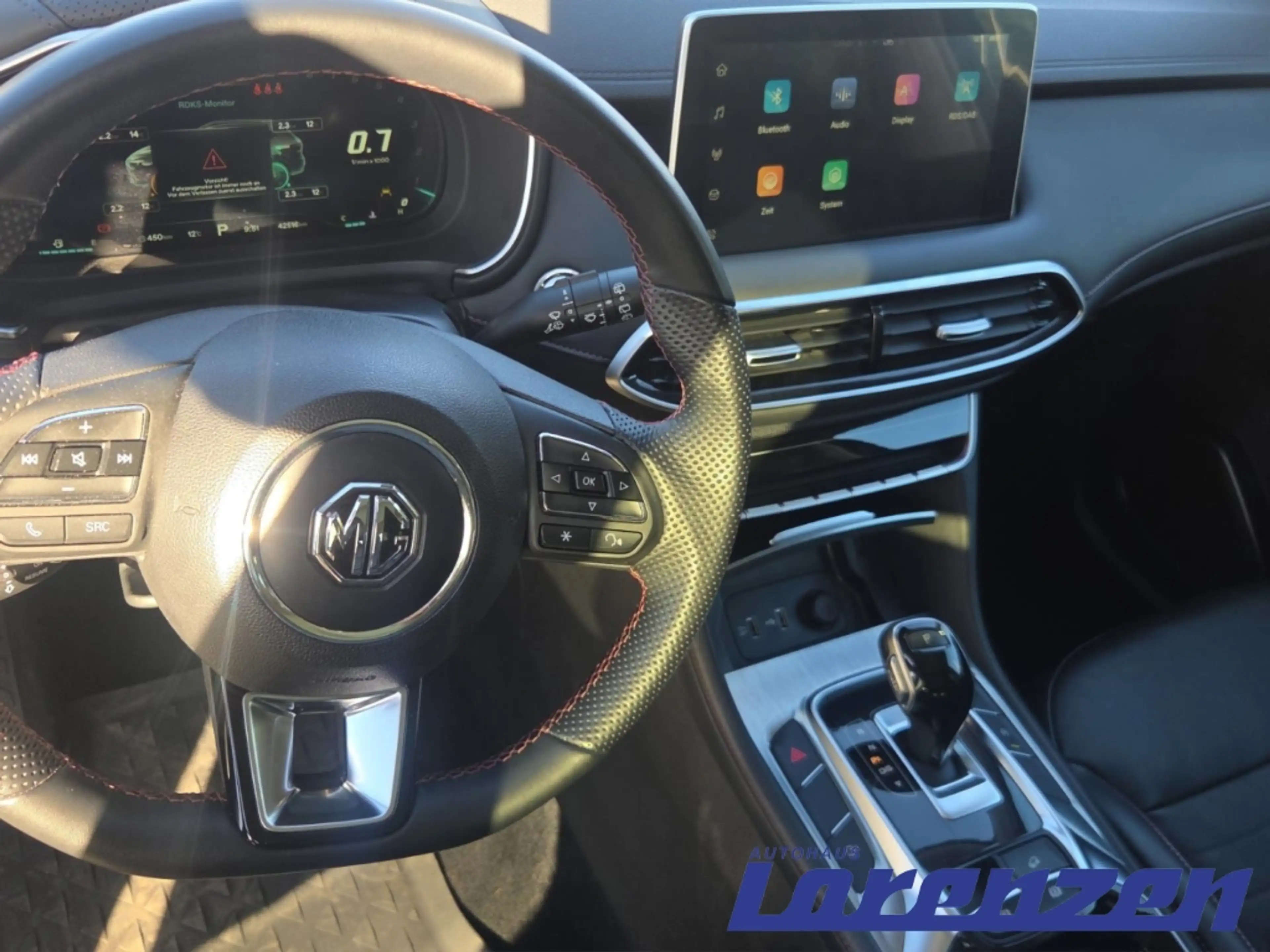 MG HS Luxury 1.5 DCT 2WD Lux Sunroof El. Panodach Navi D — photo 12