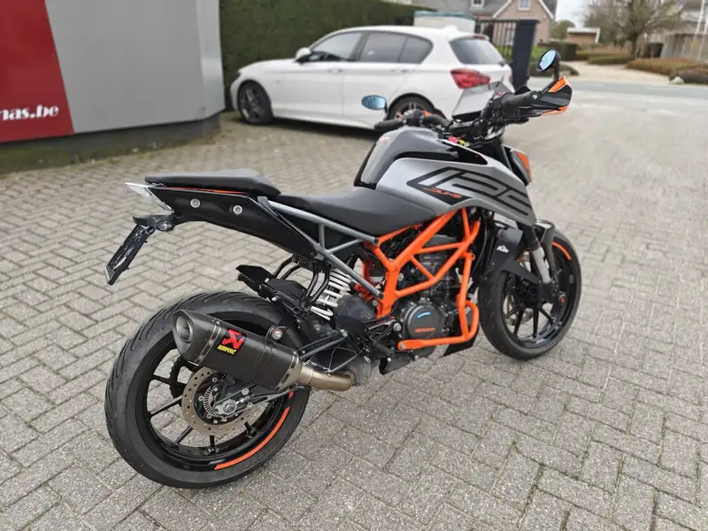 KTM 125 Duke - foto 3