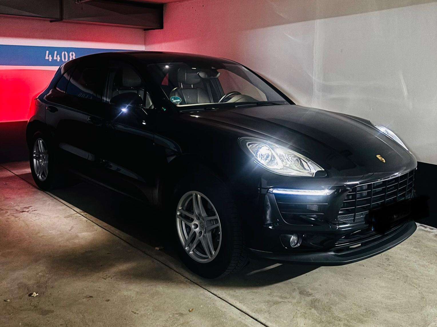 Second hand Porsche Macan 