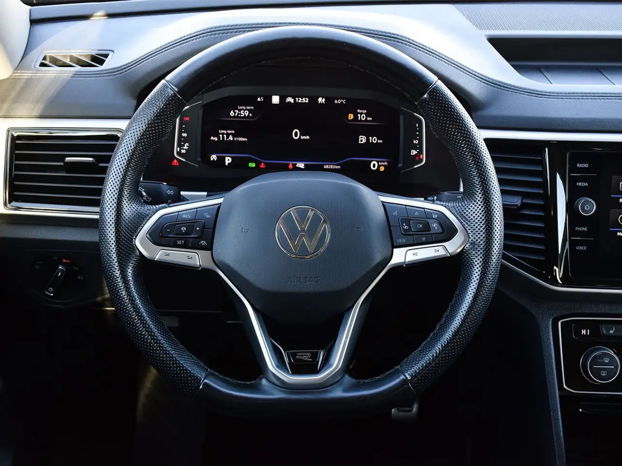Volkswagen Atlas снимка Volkswagen Atlas