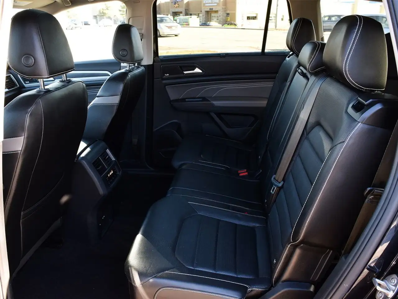 Volkswagen Atlas снимка Volkswagen Atlas