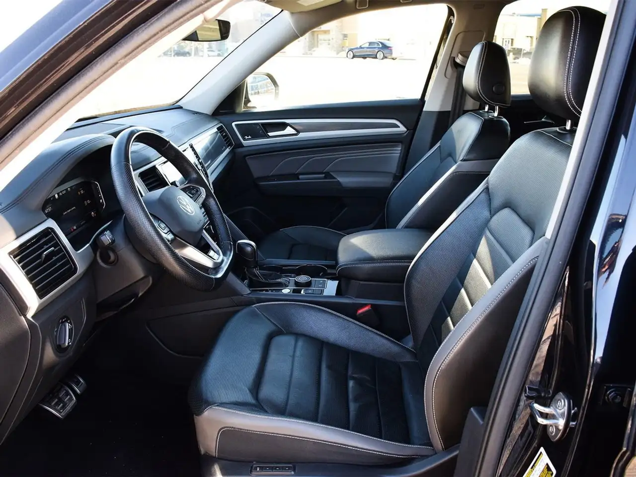 Volkswagen Atlas снимка Volkswagen Atlas