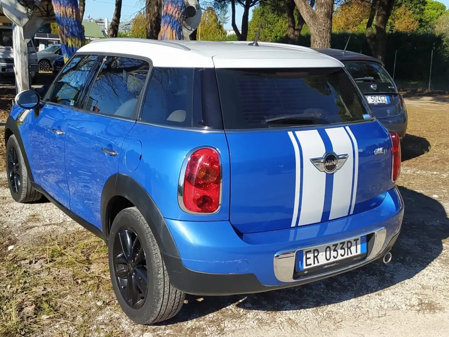 MINI Countryman D - 2