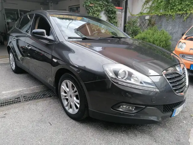 Lancia Delta Delta 1.4 tjt Silaver 120 cv BENZINA euro 5