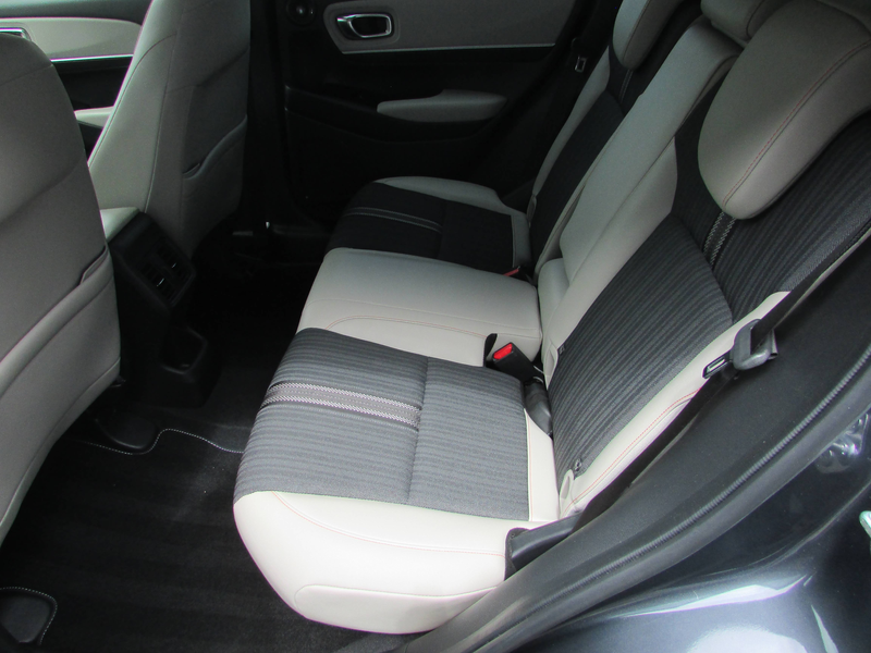 Honda HR-V Advance Style, LED, Kamera NAVI, ACC, DAB, i-MID — photo 8