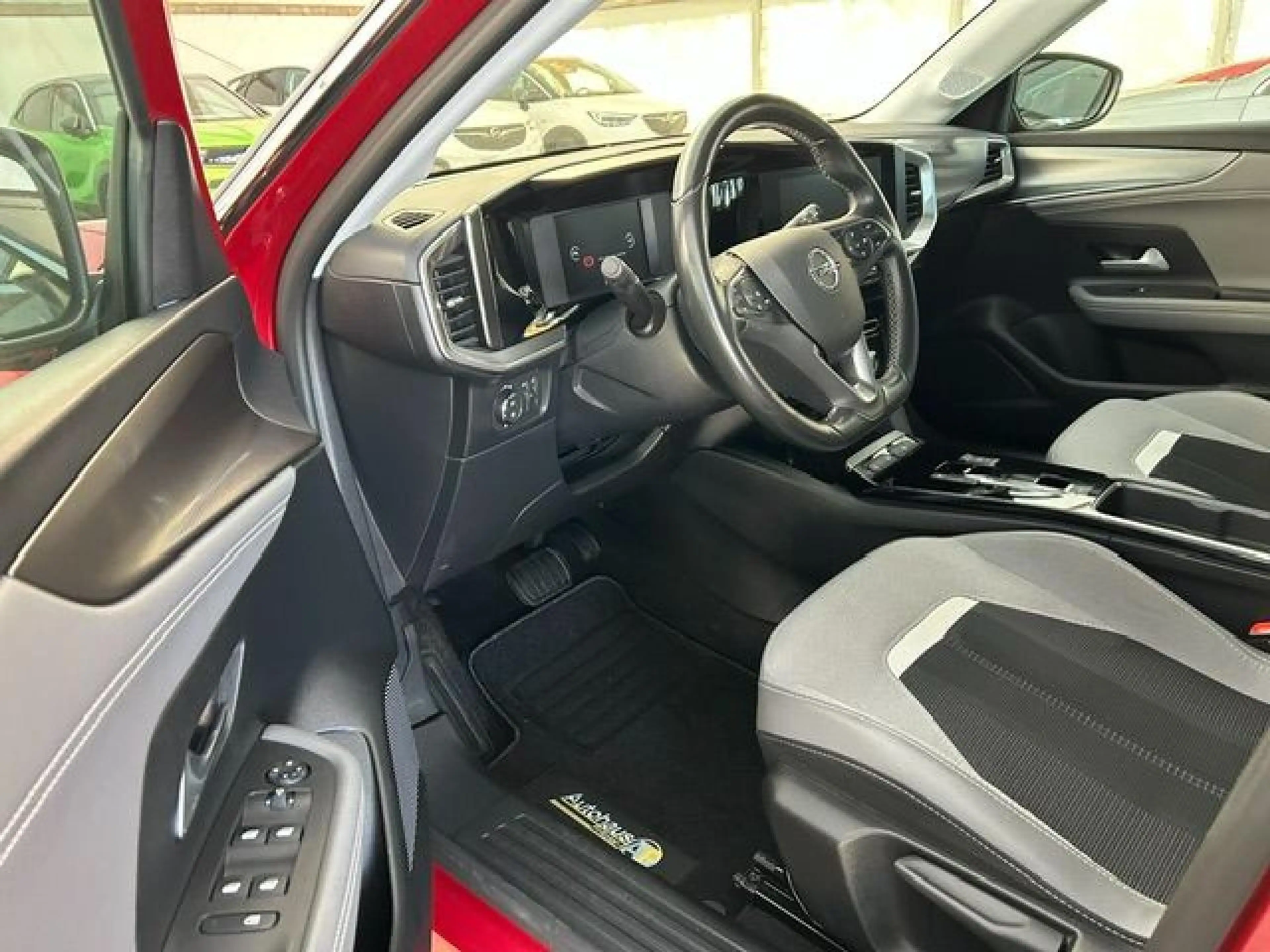 Opel Mokka Elegance — photo 10