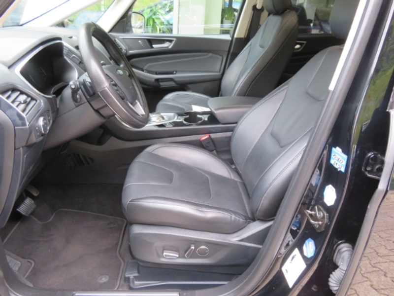 Ford S-Max Titanium AWD 7-Sitzer — photo 11