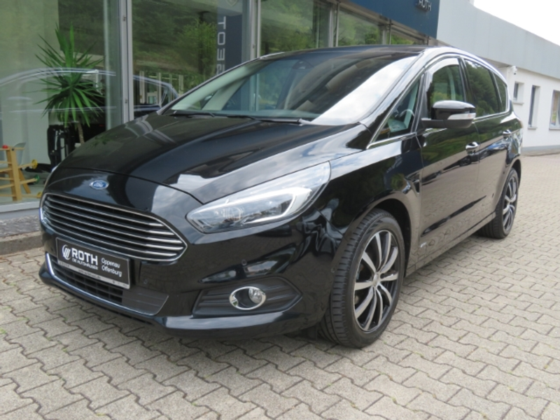 Ford S-Max Titanium AWD 7-Sitzer — photo 3