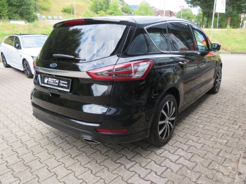 Ford S-Max Titanium AWD 7-Sitzer — photo 6