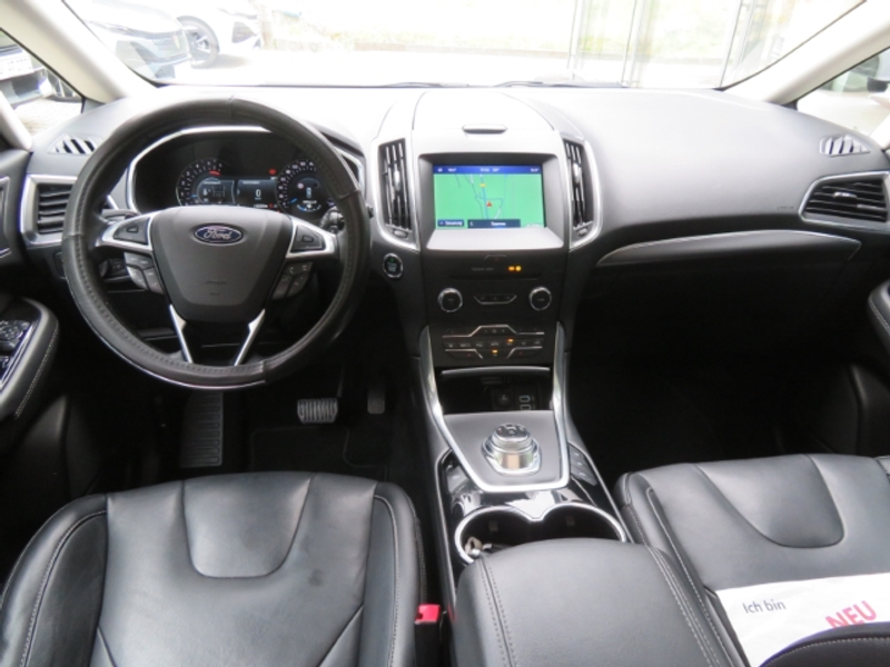 Ford S-Max Titanium AWD 7-Sitzer — photo 9