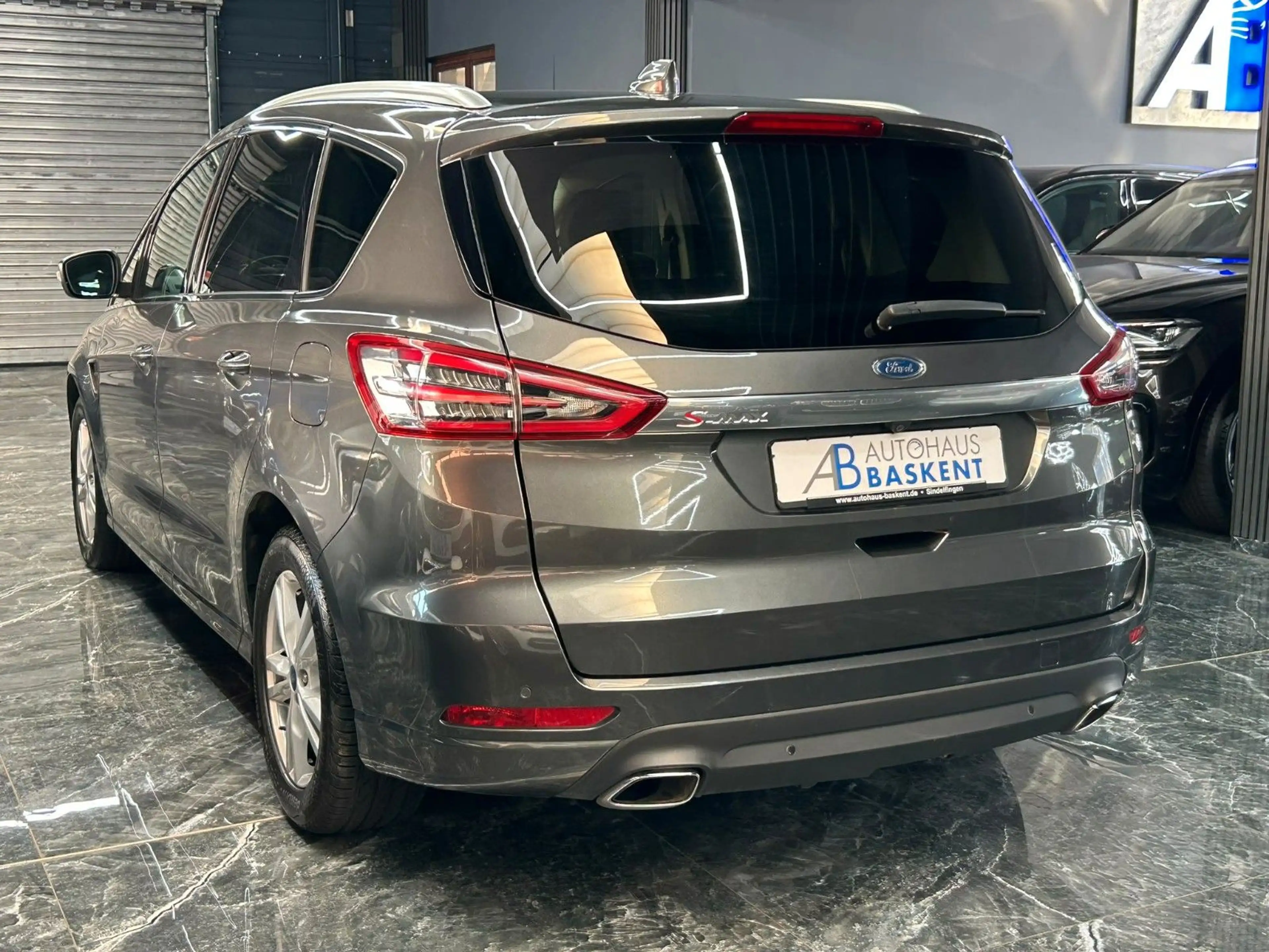 Ford S-Max S-MAX Titanium*MEMORY*KAMERA*LEDER*SHZ*LED — photo 9