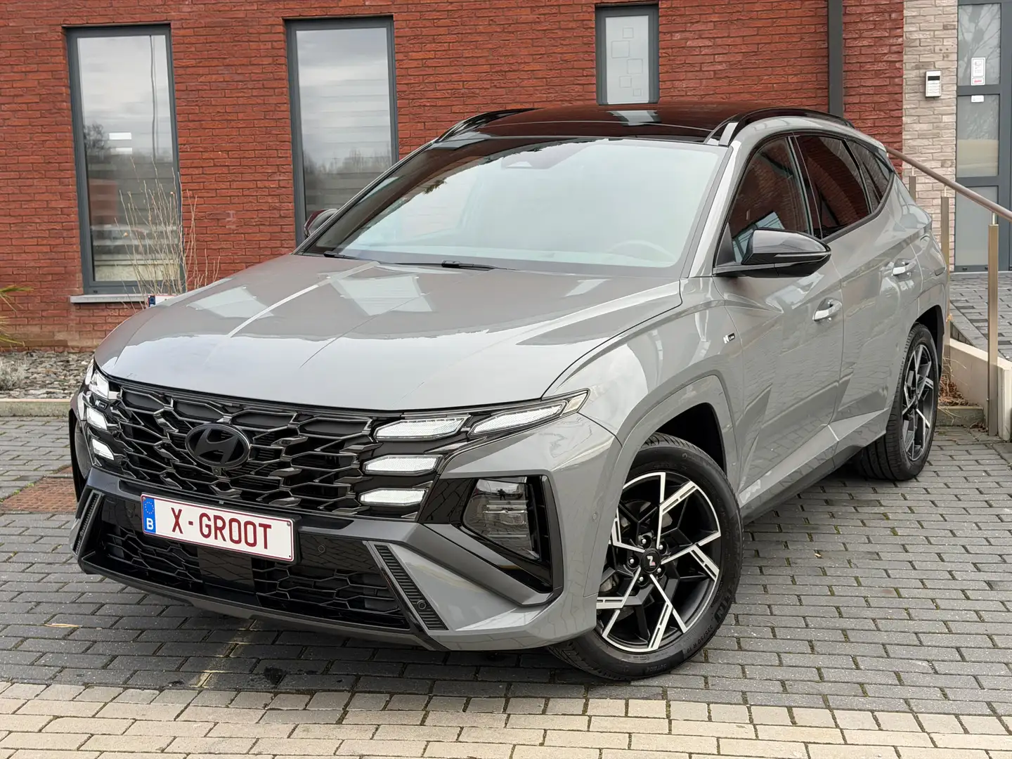 Hyundai TUCSON (Plug-in) 1.6 T-GDi Shine N-Line (185 kW) 13.752Km Gris - 2