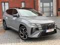 Hyundai TUCSON (Plug-in) 1.6 T-GDi Shine N-Line (185 kW) 13.752Km Gris - thumbnail 4