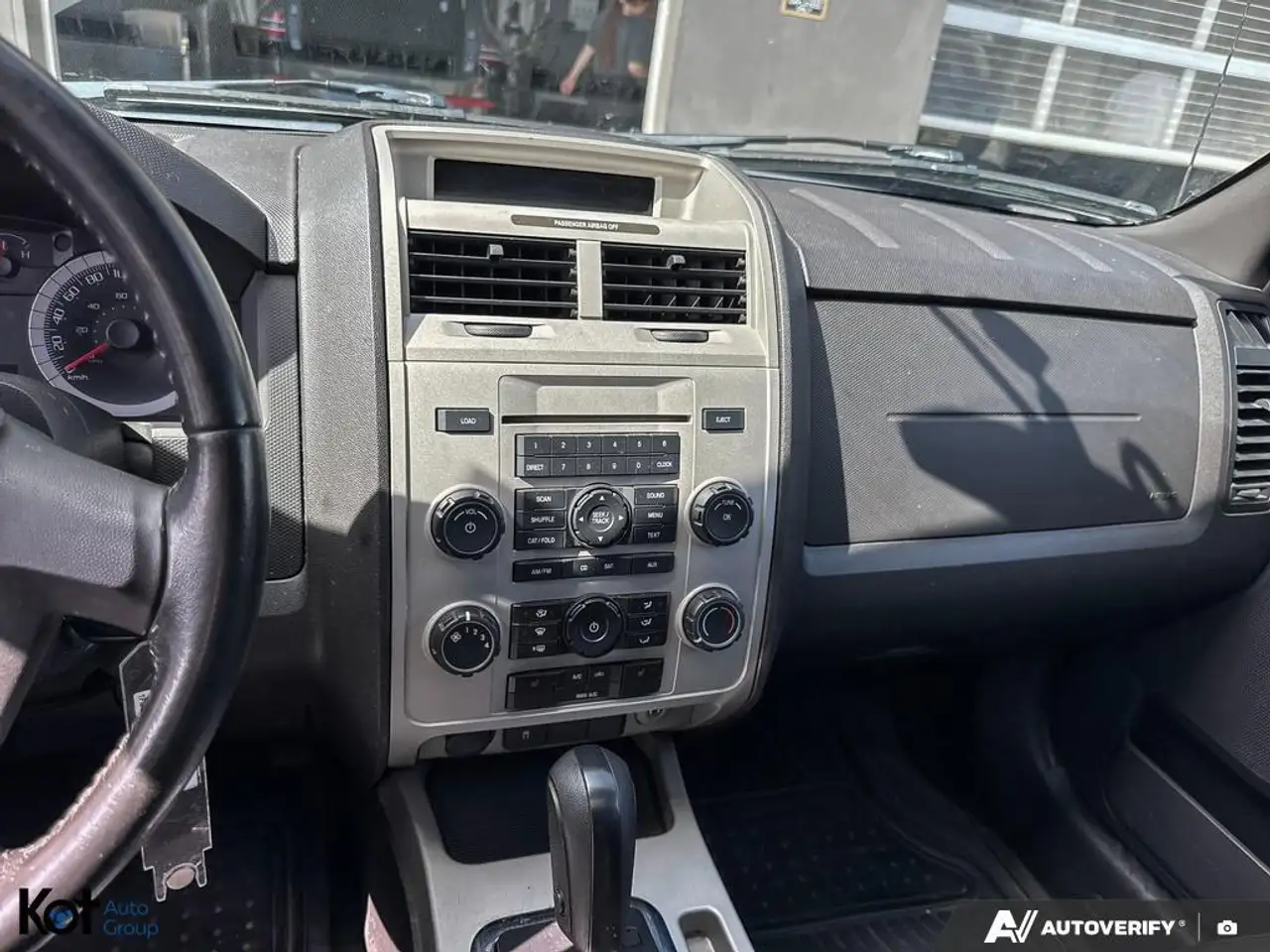 Ford Escape снимка Ford Escape